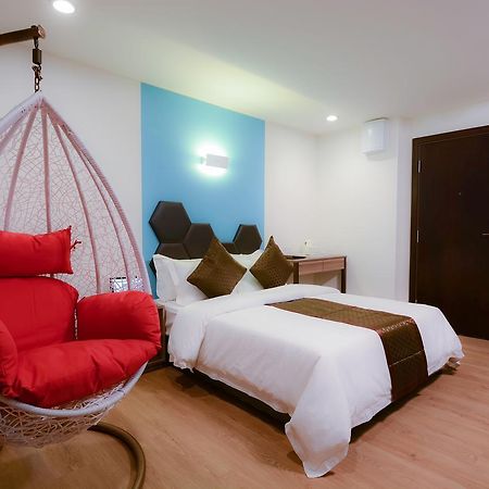 Memoire Hornbill Hotel Kuching Ngoại thất bức ảnh