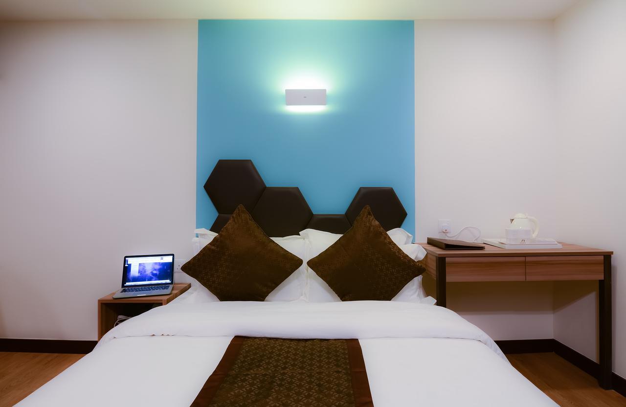 Memoire Hornbill Hotel Kuching Ngoại thất bức ảnh