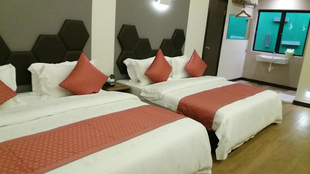 Memoire Hornbill Hotel Kuching Ngoại thất bức ảnh