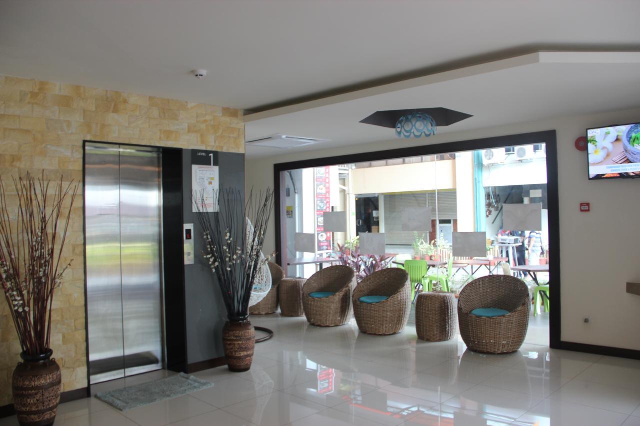 Memoire Hornbill Hotel Kuching Ngoại thất bức ảnh