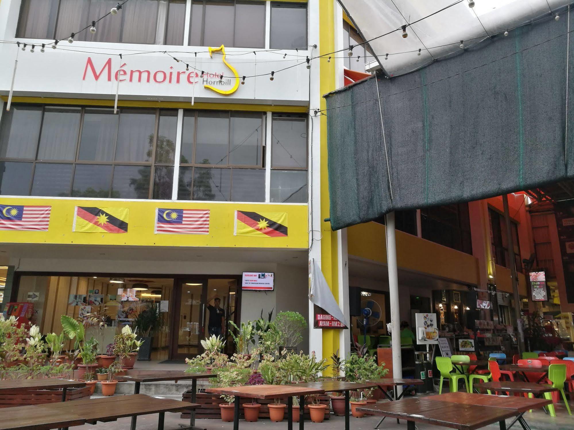 Memoire Hornbill Hotel Kuching Ngoại thất bức ảnh